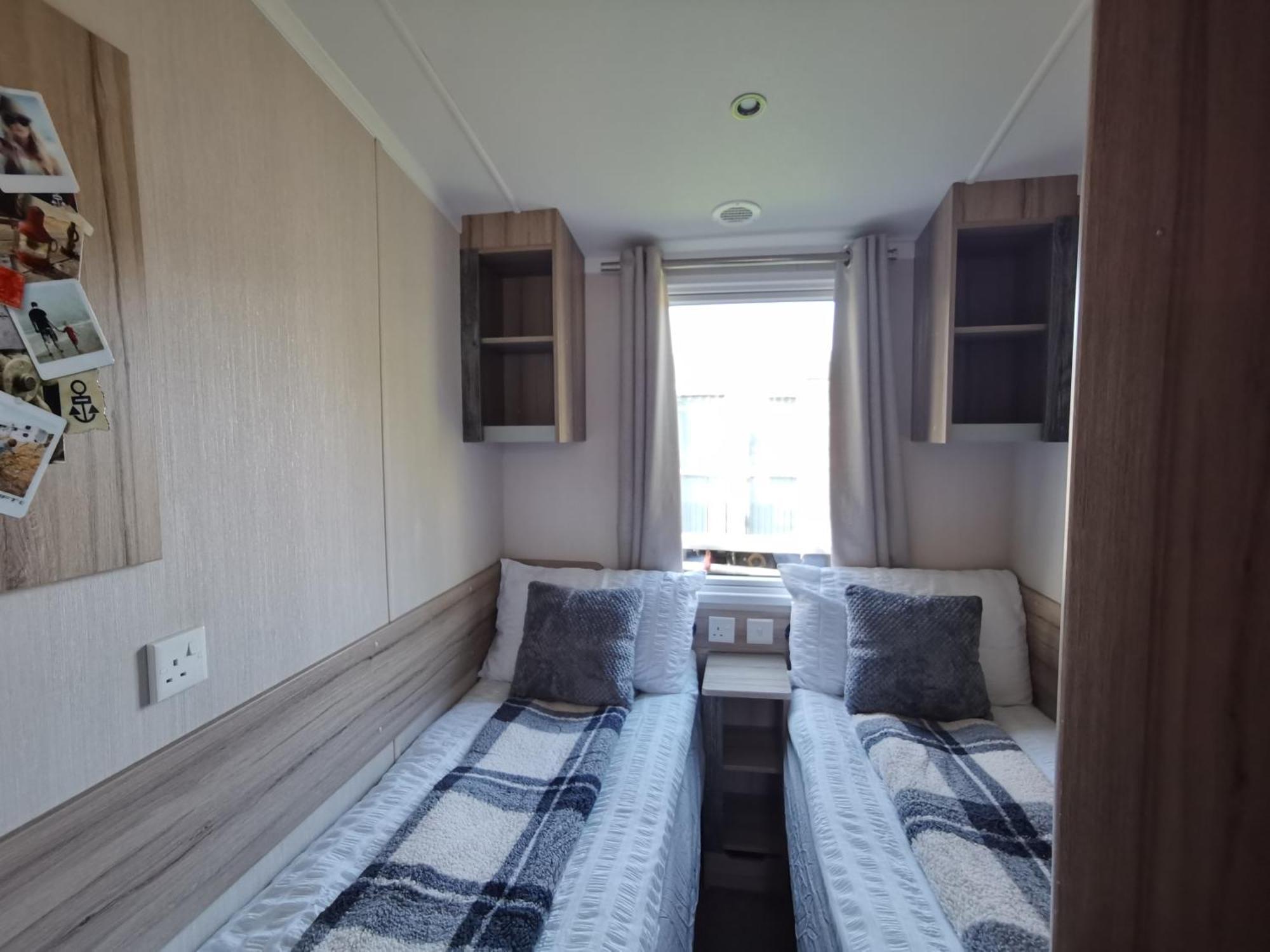 Golden Sands Beach Activities Sea Holiday Relax Mablethorpe Luaran gambar
